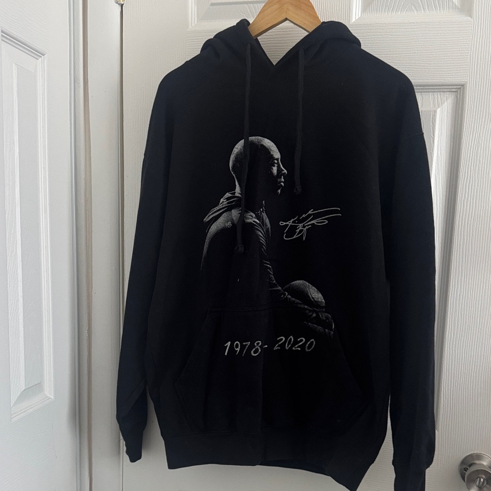 Black Graphic Men's Sweater